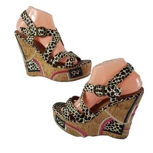 Beauty Heel Connie SZ 7.5 Wedge Heels Funky Leopard Print